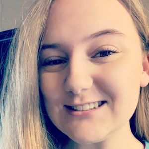 Meet your Posher, Gillian